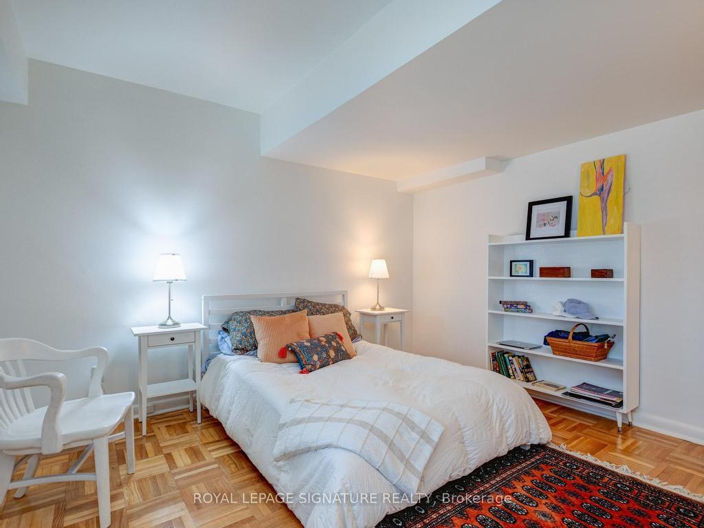 









8


Corinth

Gardens, 3,
Toronto,




ON
M4P 2N5

