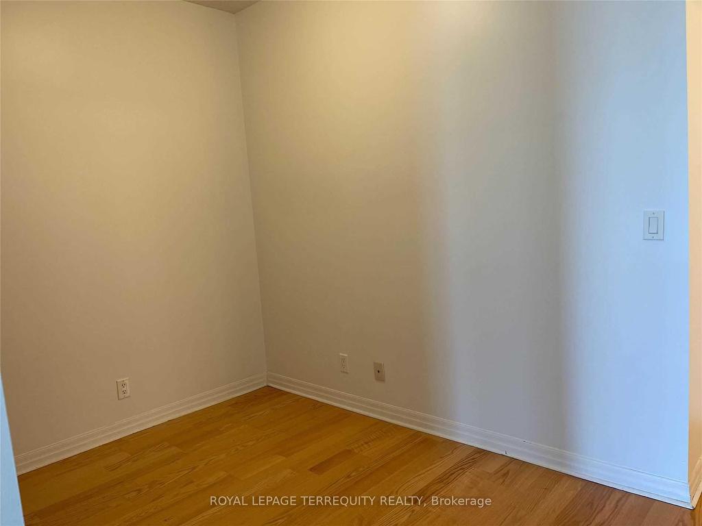 









220


Burnhamthorpe

Road West, 2610,
Mississauga,




ON
L5B 4N4

