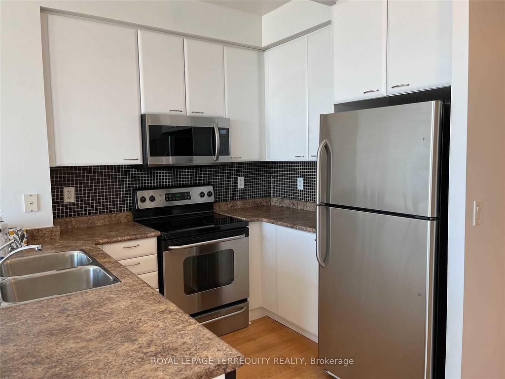 









220


Burnhamthorpe

Road West, 2610,
Mississauga,




ON
L5B 4N4

