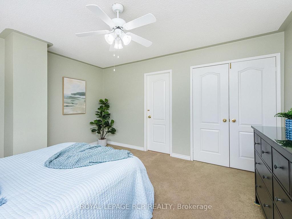 









315


Cottonwood

Street,
Orangeville,




ON
L9W 4X7


