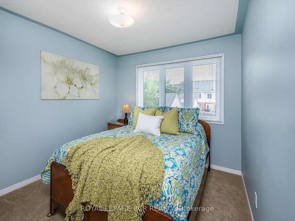 









315


Cottonwood

Street,
Orangeville,




ON
L9W 4X7


