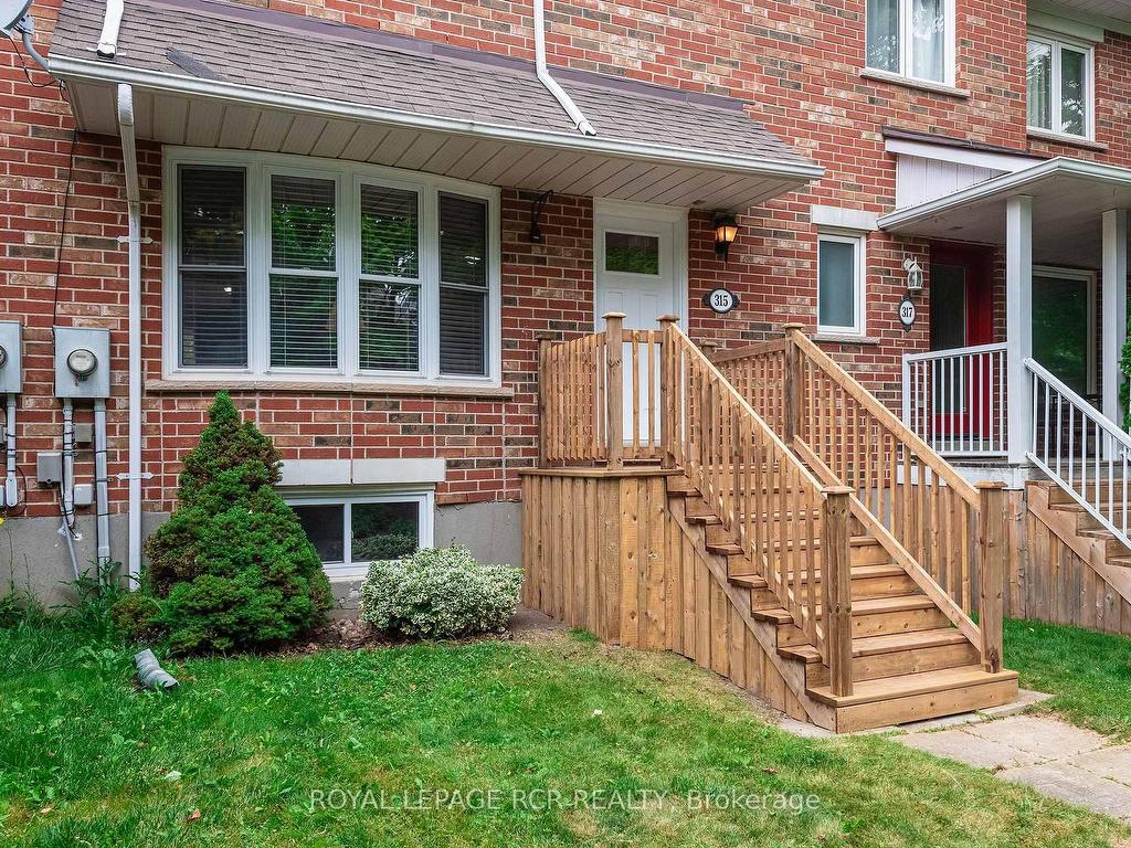 









315


Cottonwood

Street,
Orangeville,




ON
L9W 4X7

