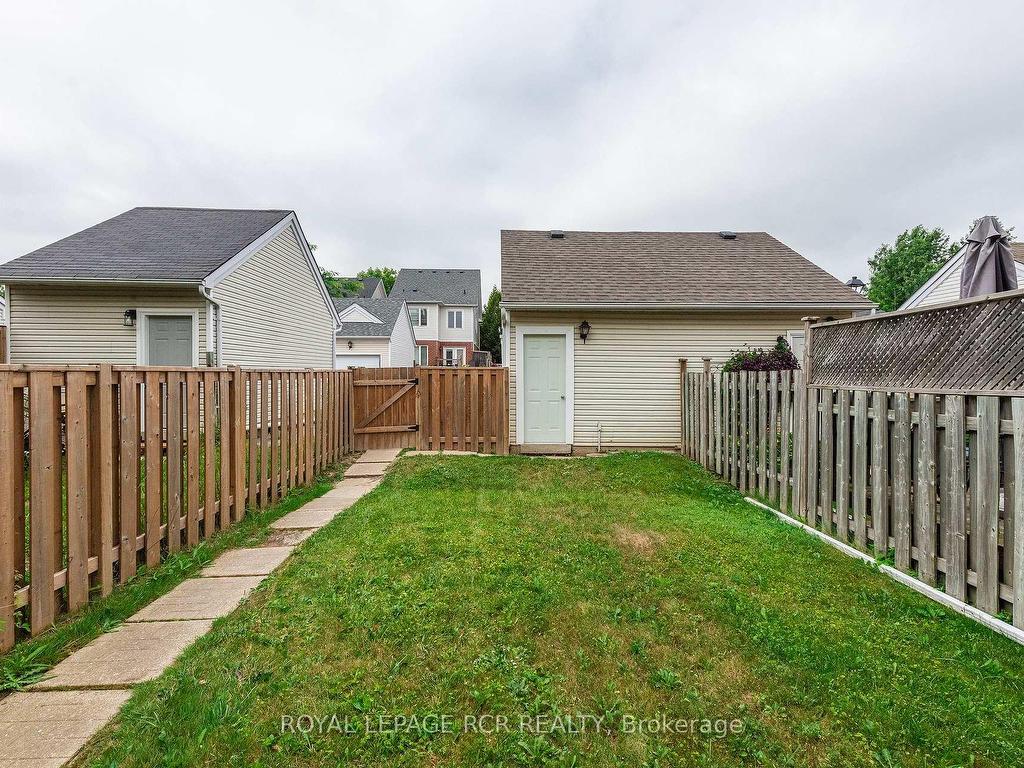 









315


Cottonwood

Street,
Orangeville,




ON
L9W 4X7

