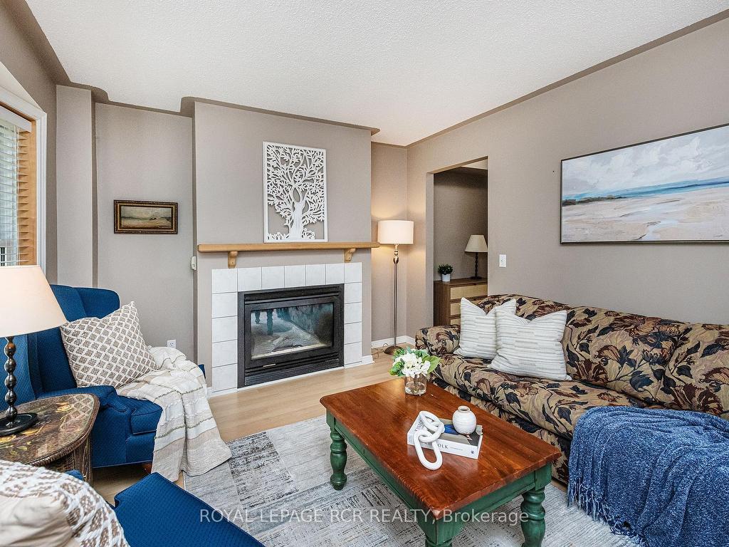 









315


Cottonwood

Street,
Orangeville,




ON
L9W 4X7

