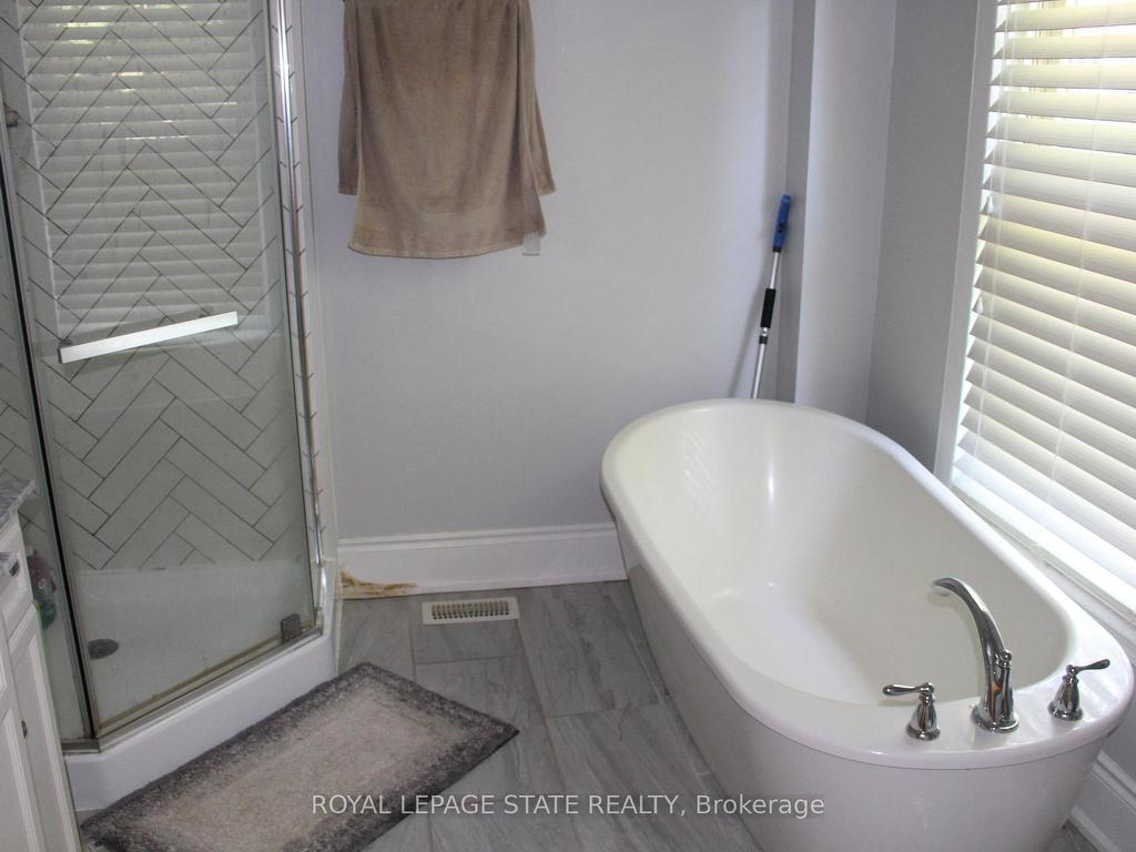 









22


Burlington

Street East,
Hamilton,




ON
L8L 4G2

