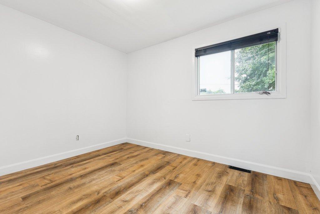 









484


Rue Sylvestre

,
Gatineau (Gatineau),




QC
J8P6E2

