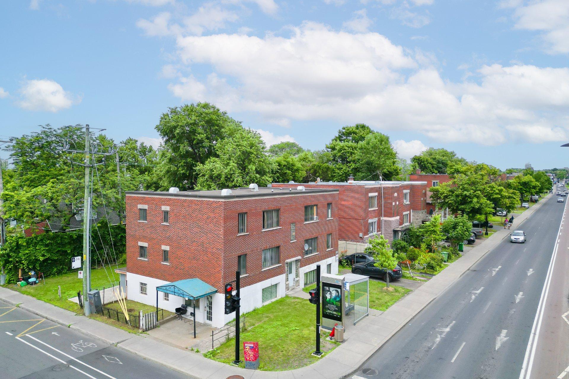









7567


Boul. Pie-IX

,
Montréal (Villeray/Saint-Michel/Parc-Extension),




QC
H2A2G7

