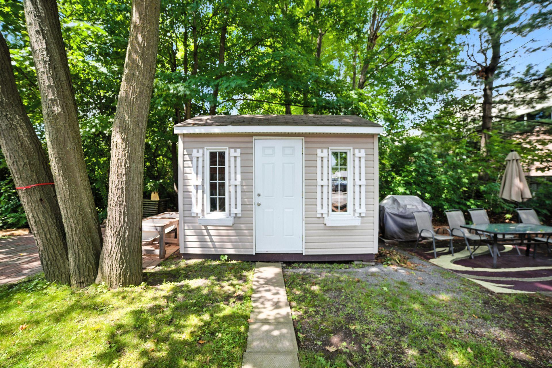 









264


Boul. St-Raymond

, 1,
Gatineau (Hull),




QC
J9A3G7

