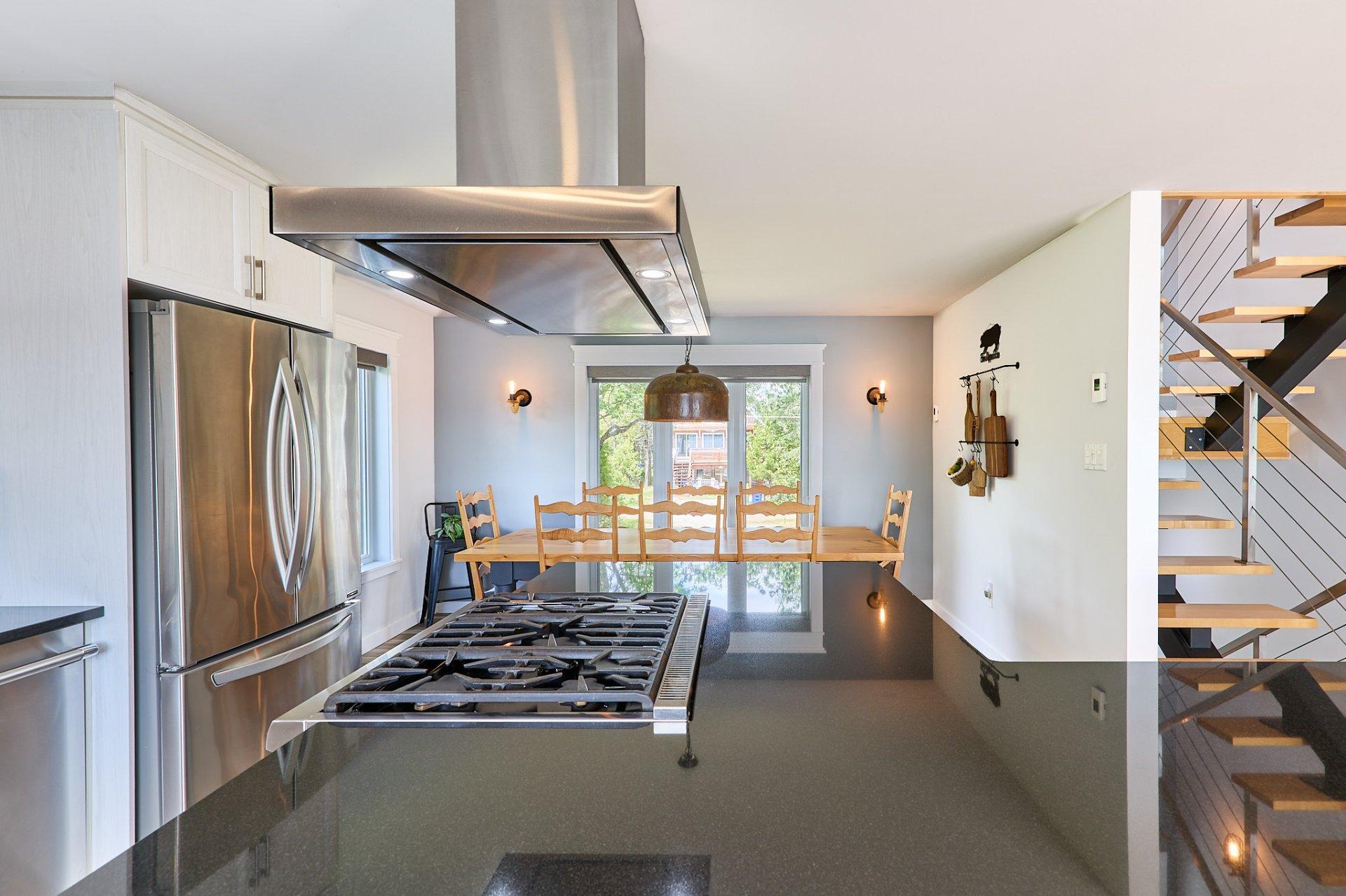 









11


Rue Lachapelle

,
Lac-des-Plages,




QC
J0T1K0

