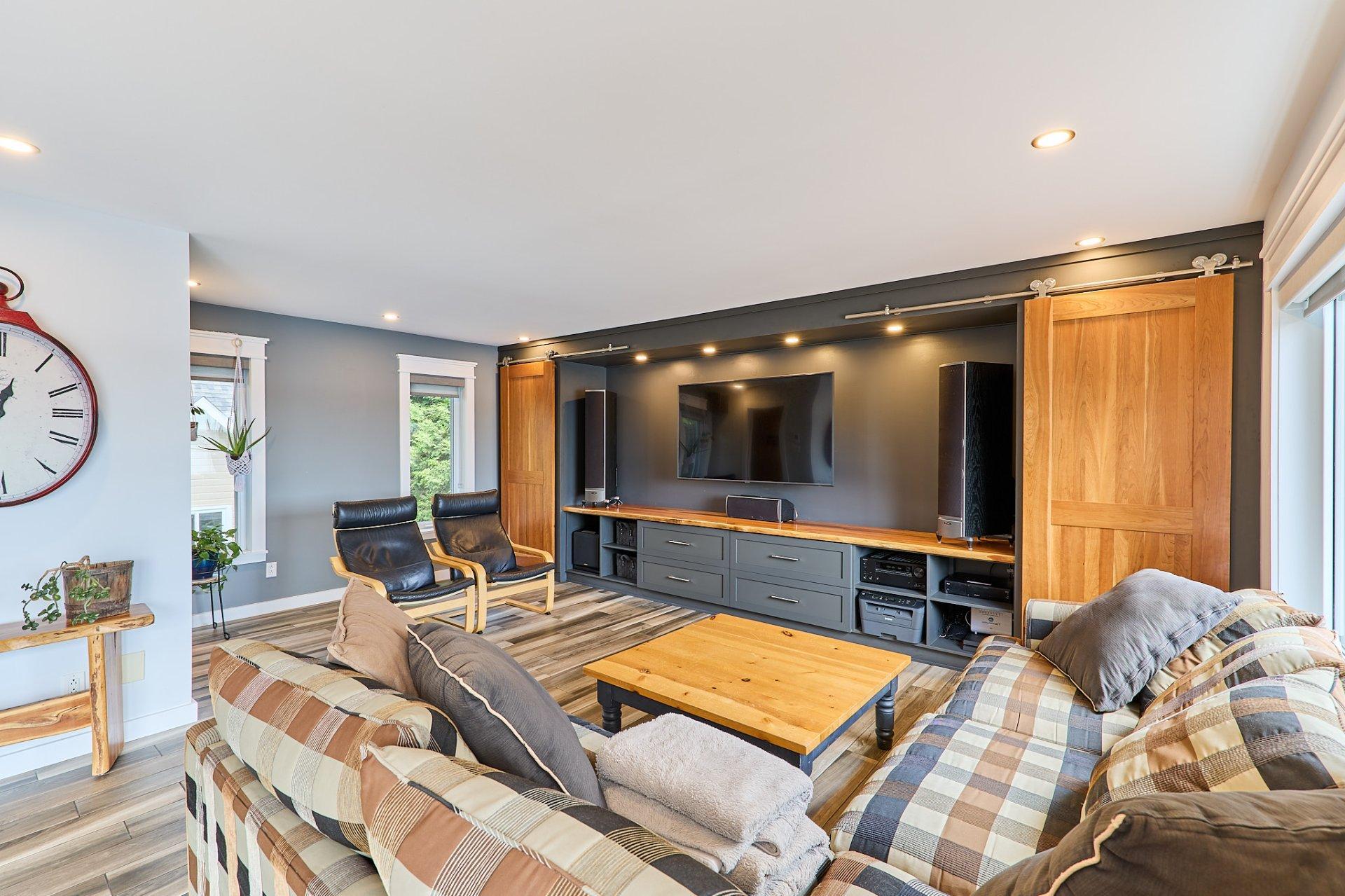 









11


Rue Lachapelle

,
Lac-des-Plages,




QC
J0T1K0

