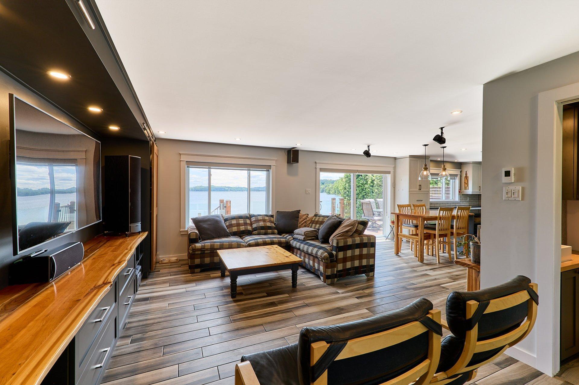 









11


Rue Lachapelle

,
Lac-des-Plages,




QC
J0T1K0

