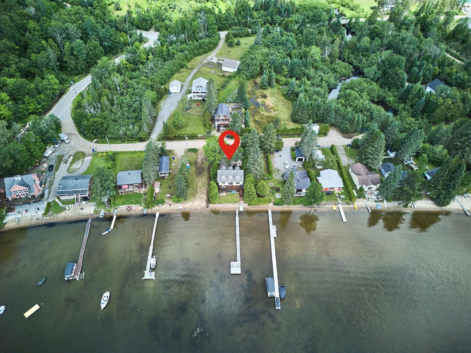 









11


Rue Lachapelle

,
Lac-des-Plages,




QC
J0T1K0

