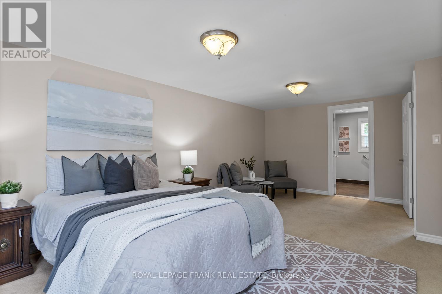 












848 SWISS HEIGHTS

,
Oshawa (Pinecrest),




Ontario
L1K2A9

