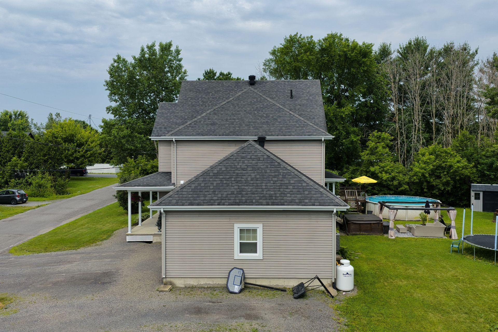 









14


Carré De Beaujeu

,
Lacolle,




QC
J0J1J0

