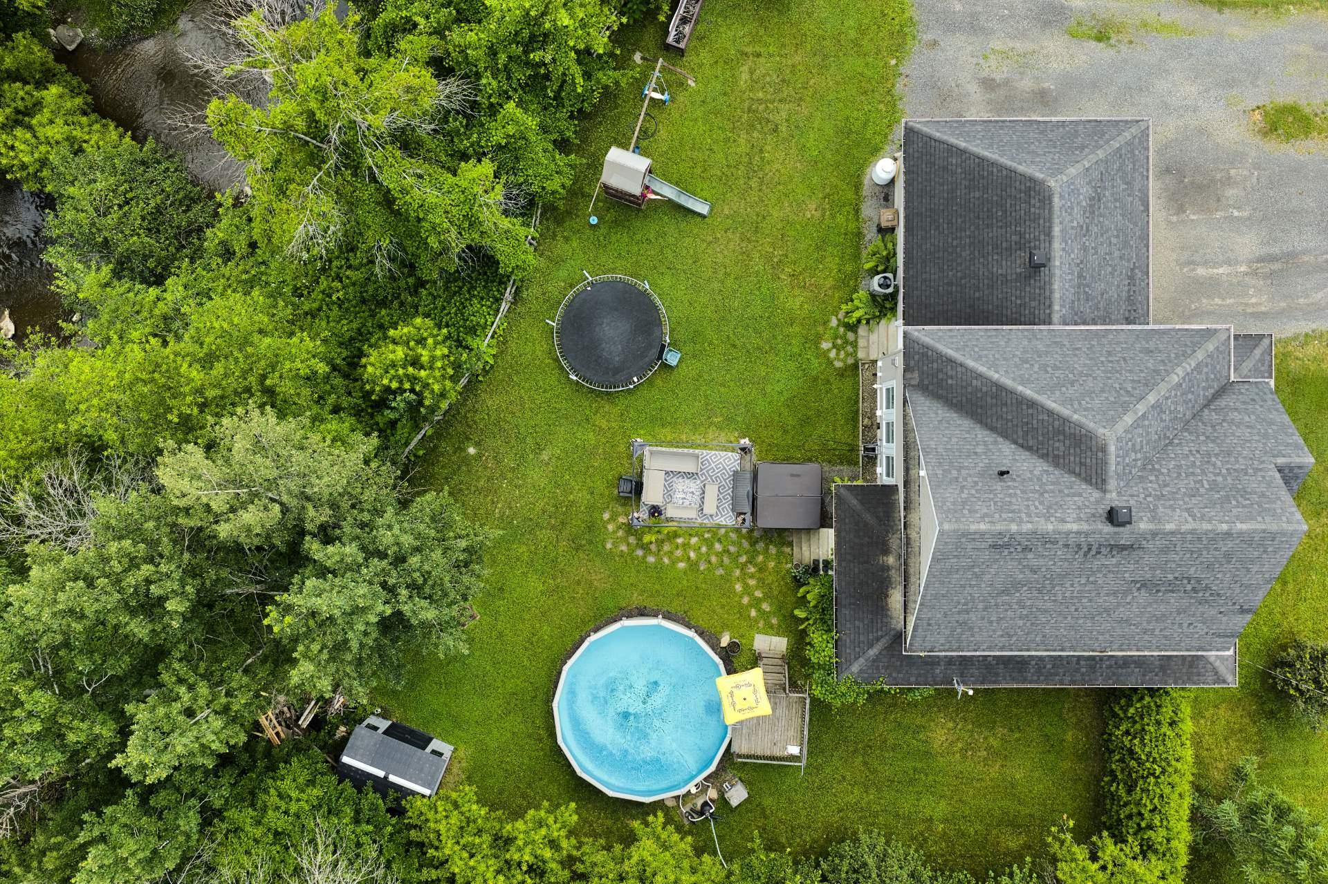 









14


Carré De Beaujeu

,
Lacolle,




QC
J0J1J0

