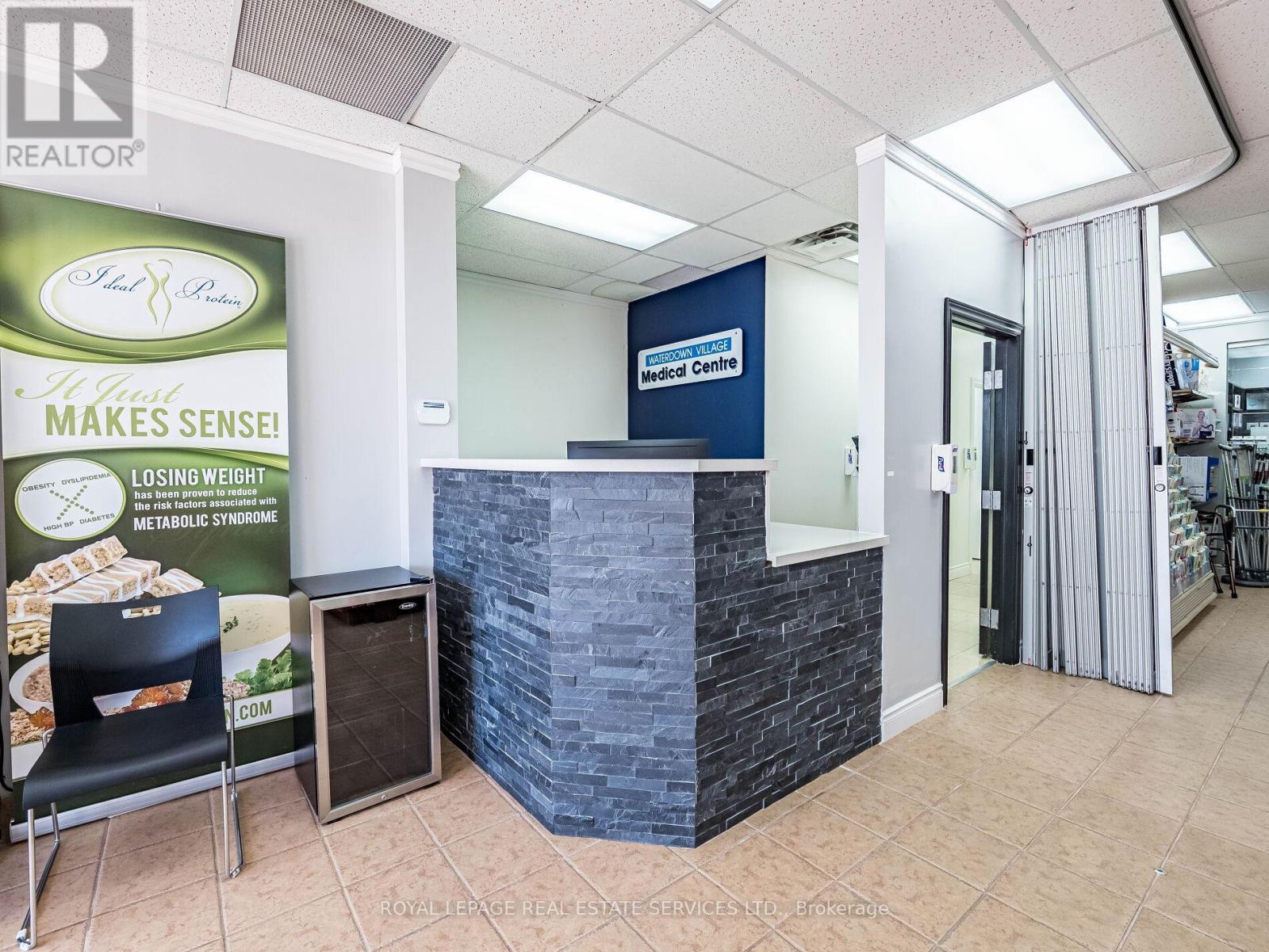 












4 - 287 DUNDAS STREET E

,
Hamilton,




Ontario
L0R2H6

