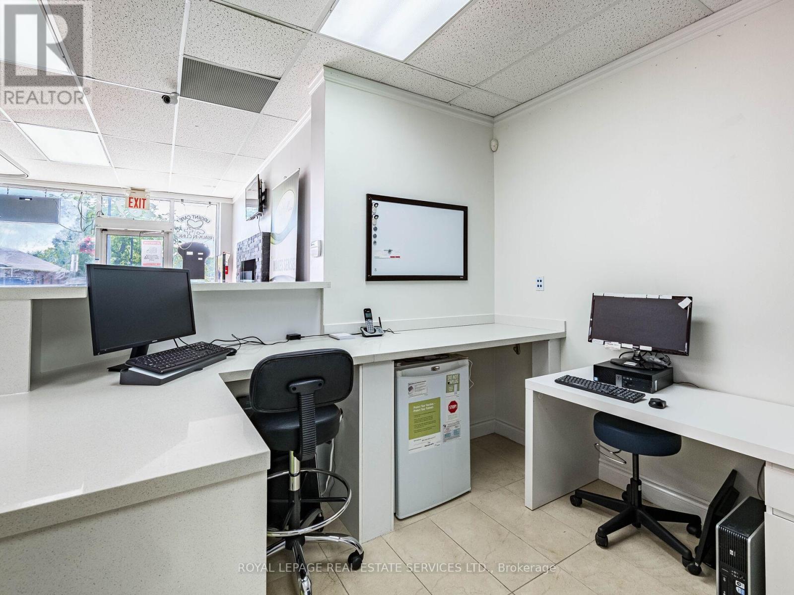 












4 - 287 DUNDAS STREET E

,
Hamilton,




Ontario
L0R2H6

