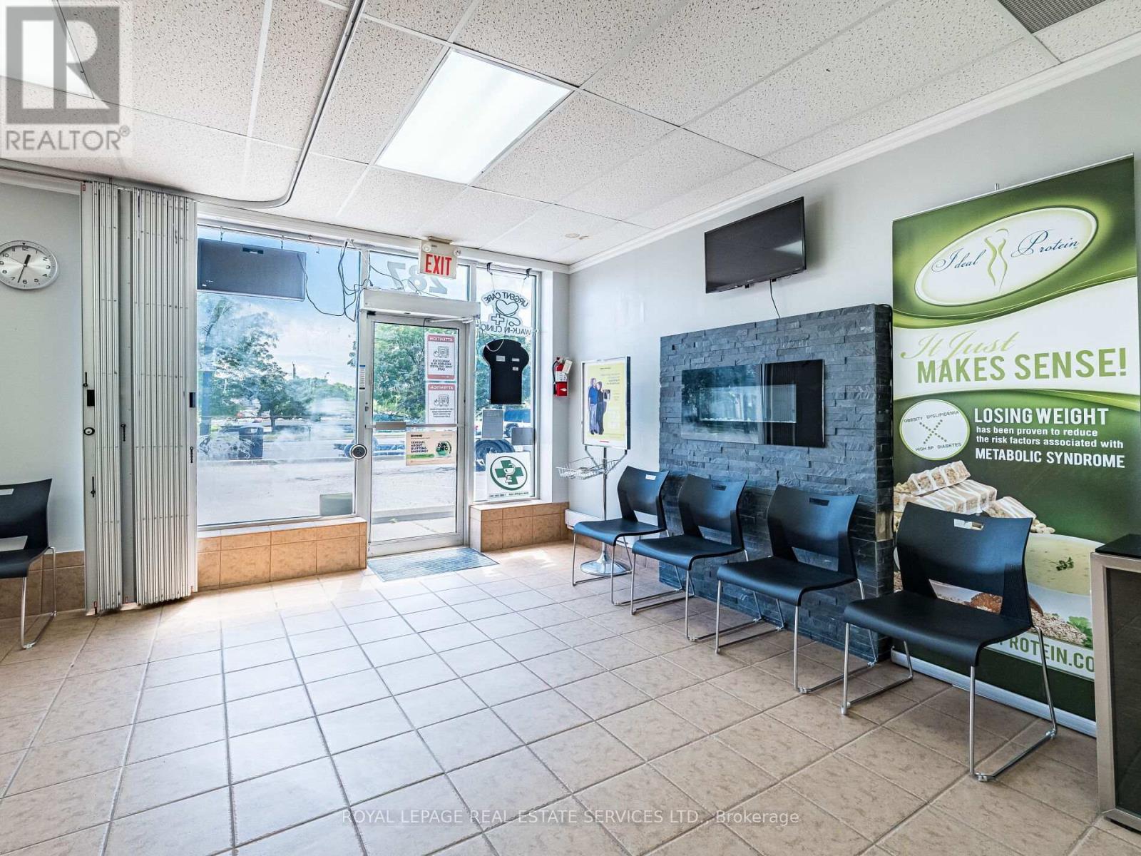 












4 - 287 DUNDAS STREET E

,
Hamilton,




Ontario
L0R2H6

