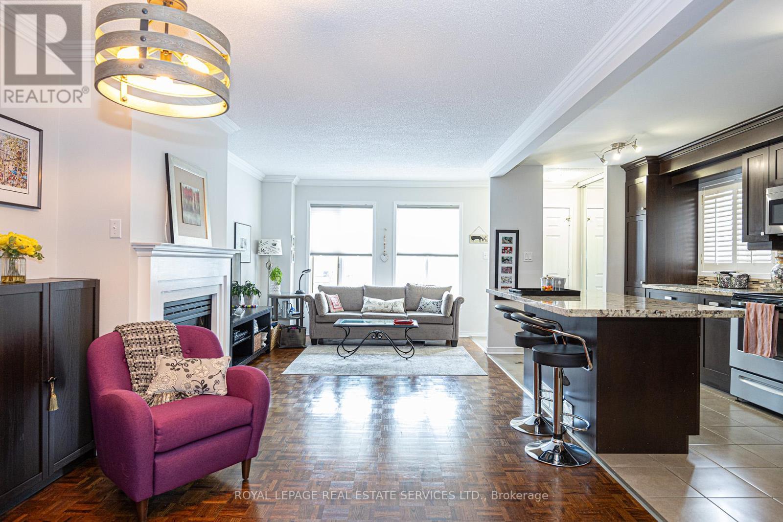












21 - 1221 PARKWEST PLACE

,
Mississauga,




Ontario
L5E3J3

