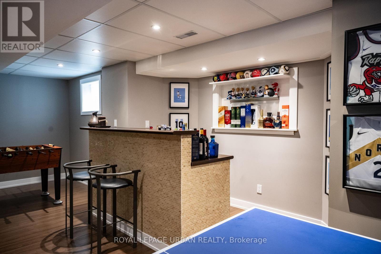 












27 LIGHTHEART DRIVE

,
Caledon,




Ontario
L7C1E3

