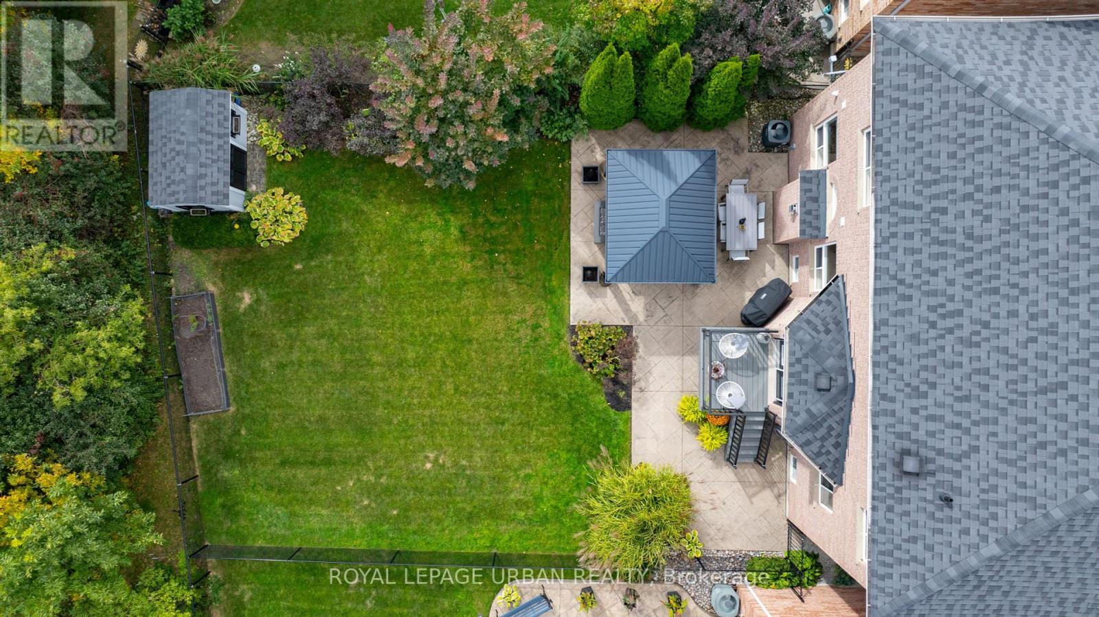 












27 LIGHTHEART DRIVE

,
Caledon,




Ontario
L7C1E3

