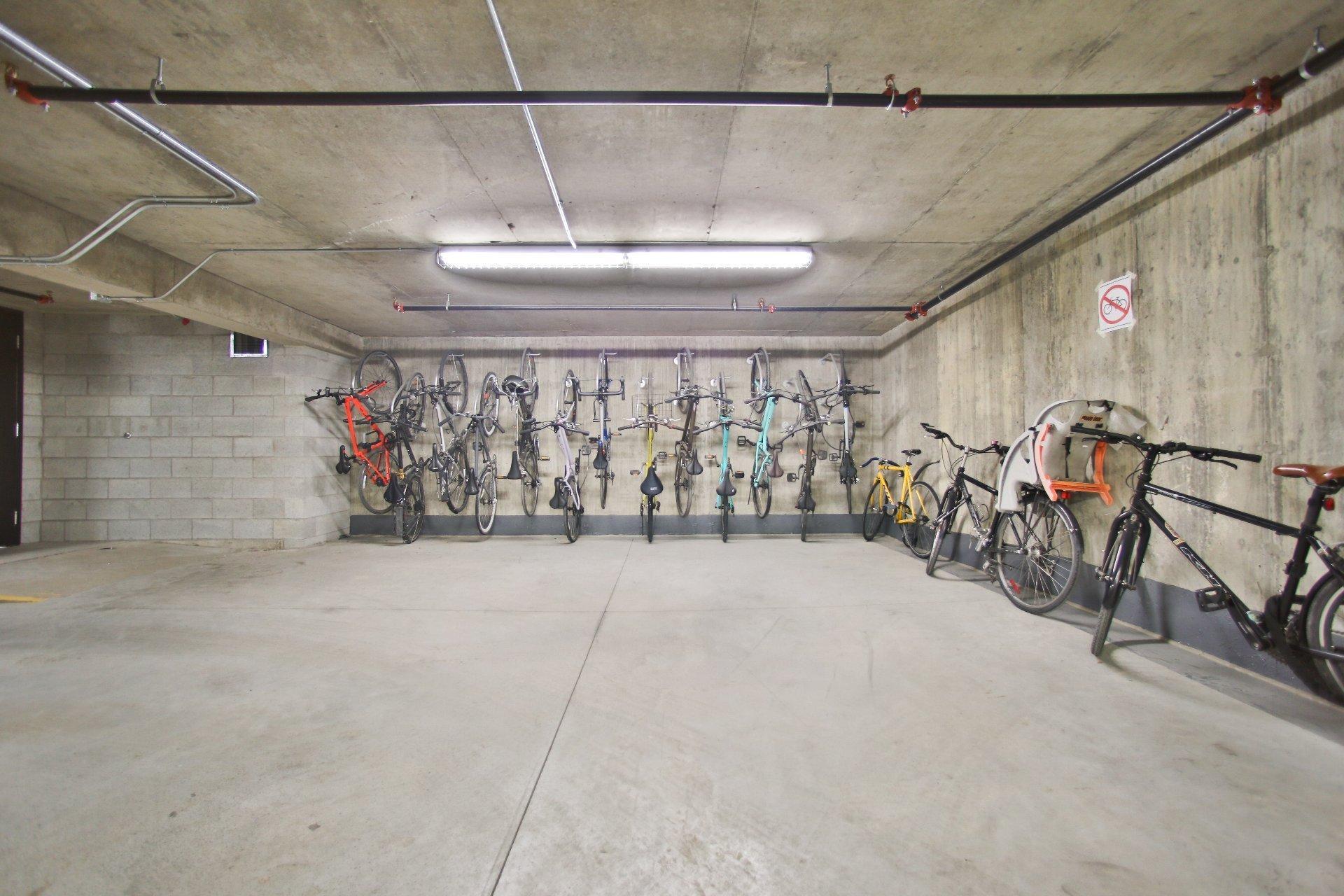 









75


Rue De Castelnau O.

, 106,
Montréal (Villeray/Saint-Michel/Parc-Extension),




QC
H2R0B9

