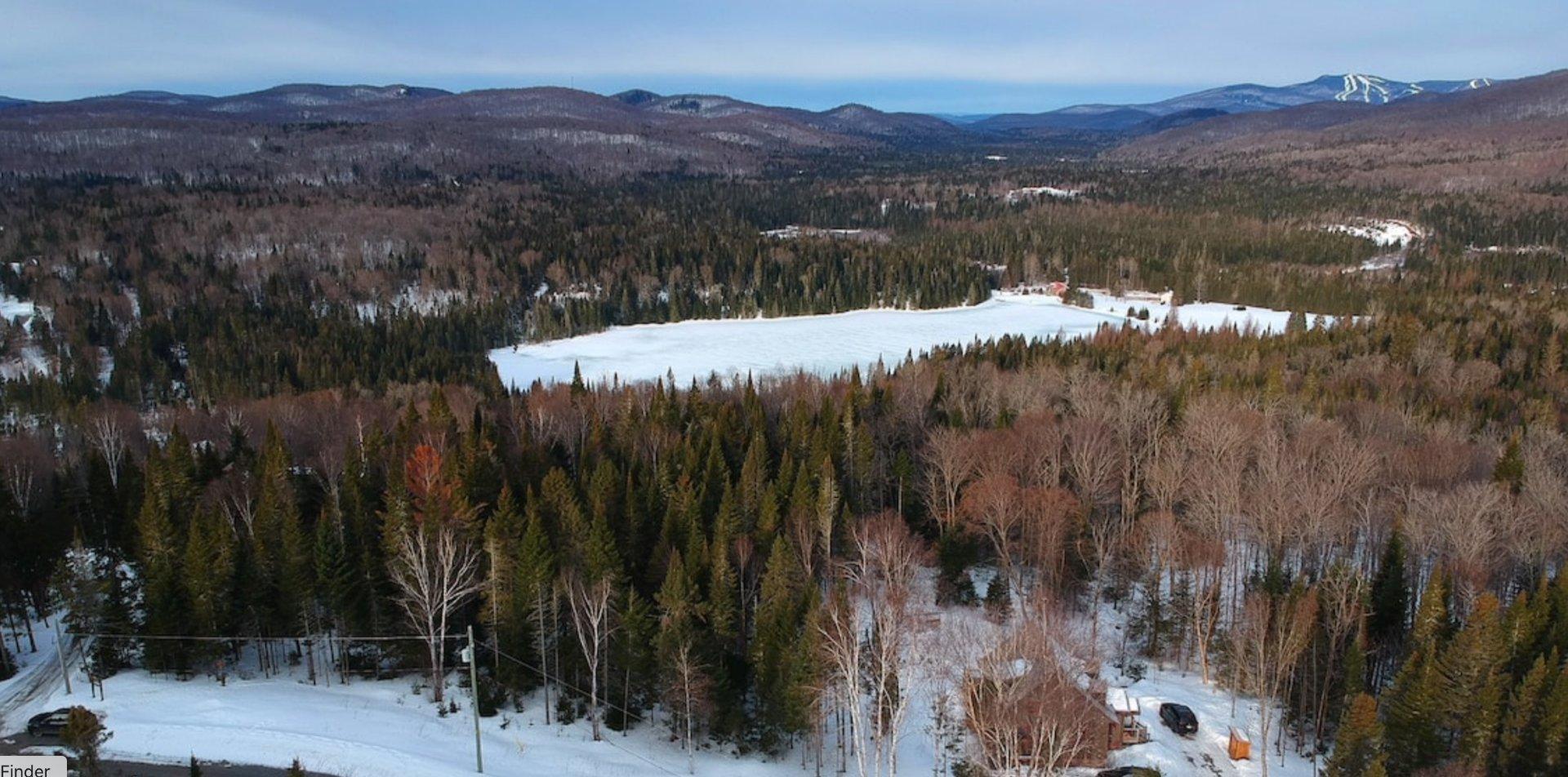 












Ch. du Lac-Quenouille

,
Val-des-Lacs,







QC
J0T2P0

