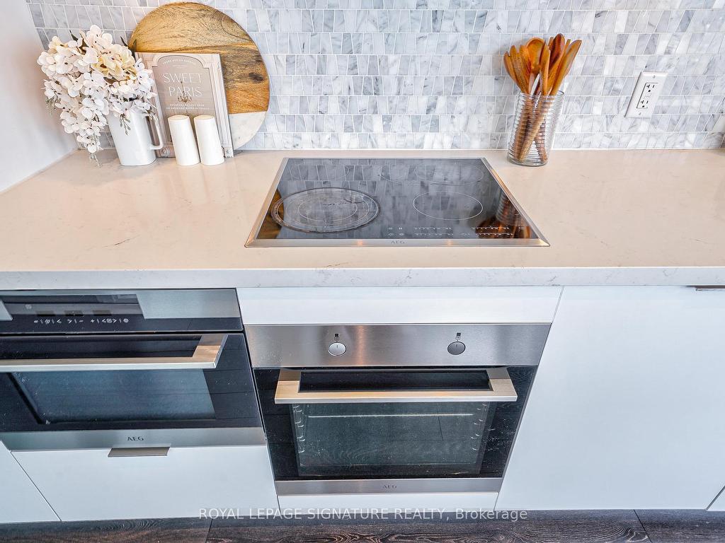 









158


Front

Street East, 2207,
Toronto,




ON
M5A 0K9

