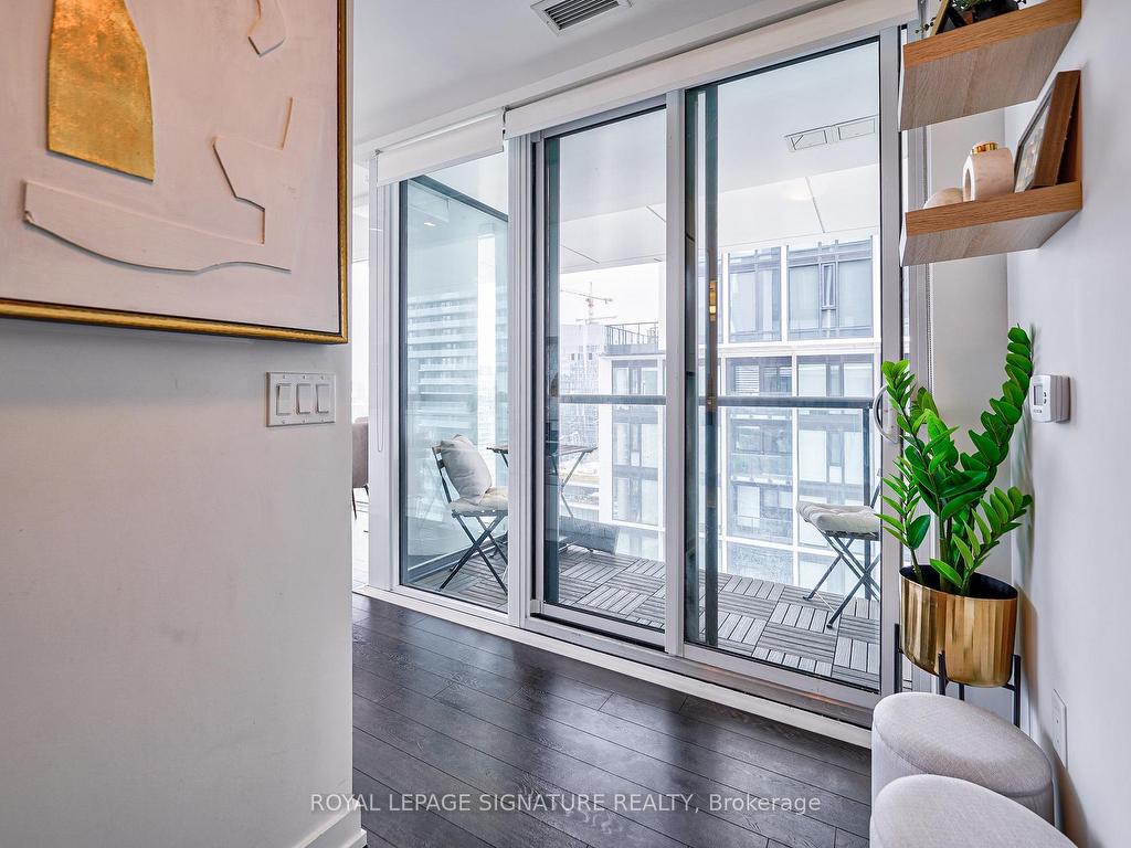 









158


Front

Street East, 2207,
Toronto,




ON
M5A 0K9

