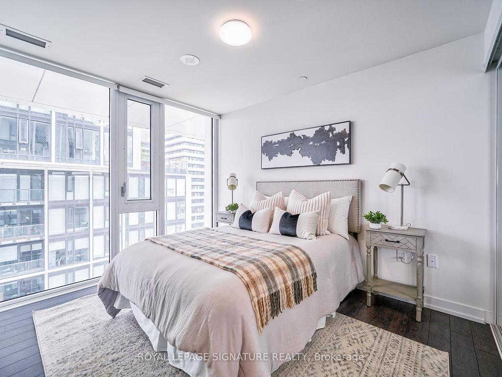 









158


Front

Street East, 2207,
Toronto,




ON
M5A 0K9

