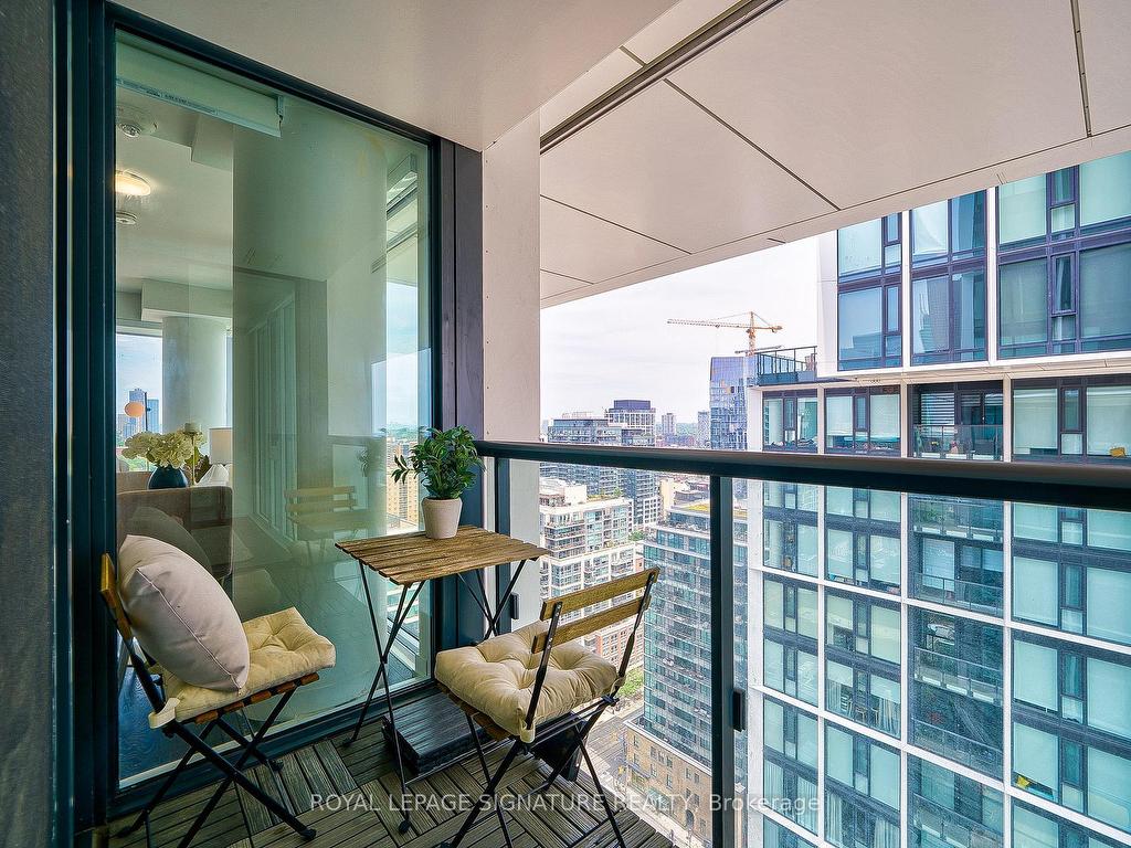 









158


Front

Street East, 2207,
Toronto,




ON
M5A 0K9

