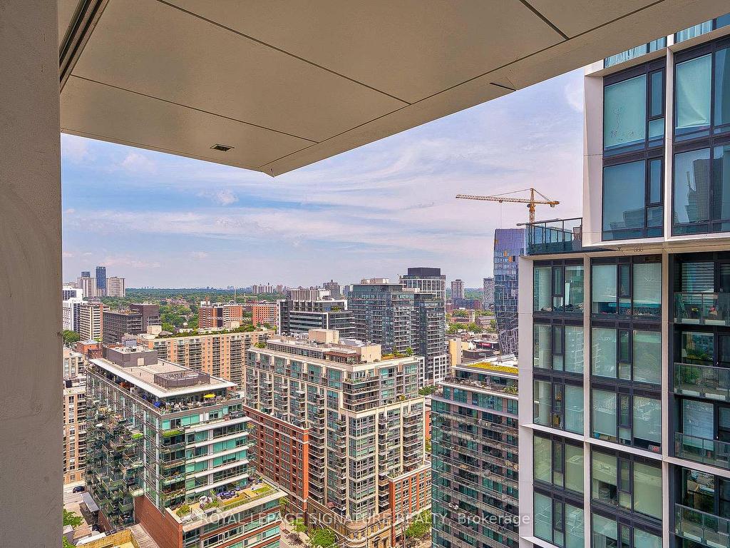 









158


Front

Street East, 2207,
Toronto,




ON
M5A 0K9

