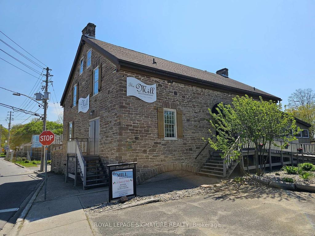 









123


Water

Street West,
Brockville,




ON
K6V 3M2

