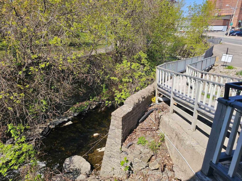 









123


Water

Street West,
Brockville,




ON
K6V 3M2

