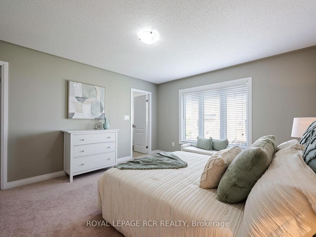 









12


Landsborough

Street,
East Luther Grand Valley,




ON
L9W 7R1

