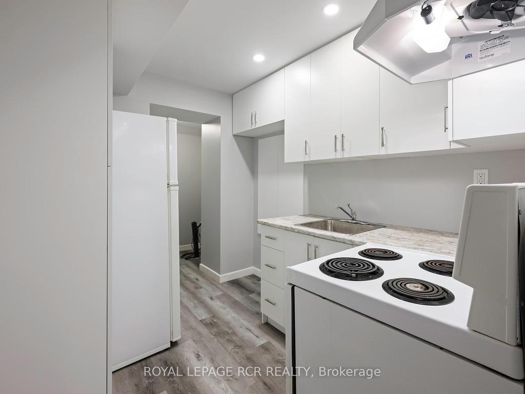 









12


Landsborough

Street,
East Luther Grand Valley,




ON
L9W 7R1

