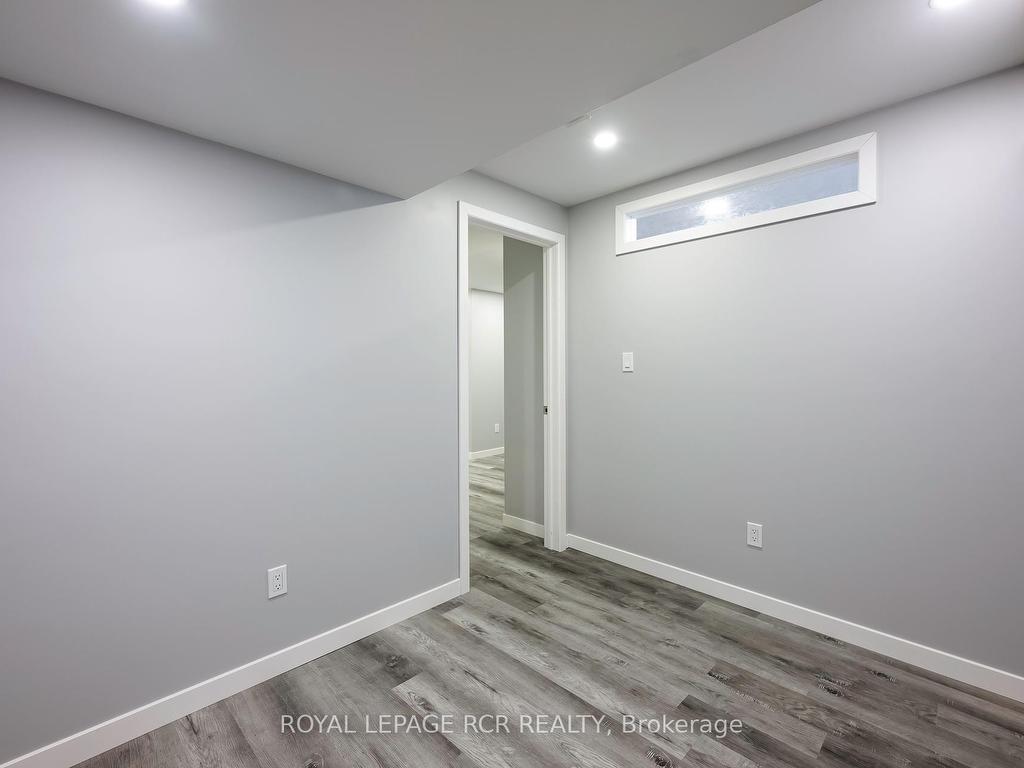 









12


Landsborough

Street,
East Luther Grand Valley,




ON
L9W 7R1


