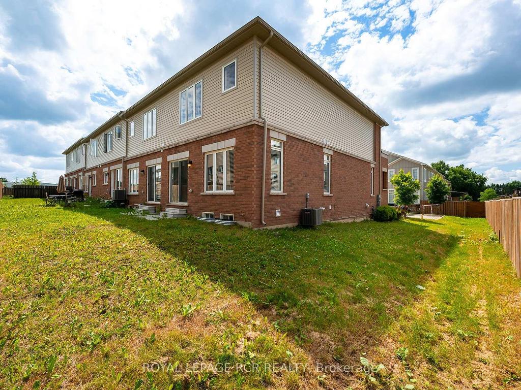 









12


Landsborough

Street,
East Luther Grand Valley,




ON
L9W 7R1


