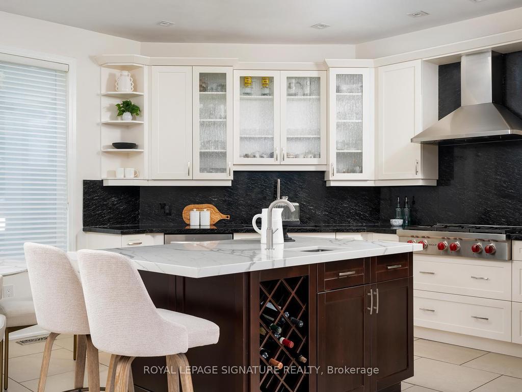 









8


Harrison

Road,
Toronto,




ON
M2L 1V2

