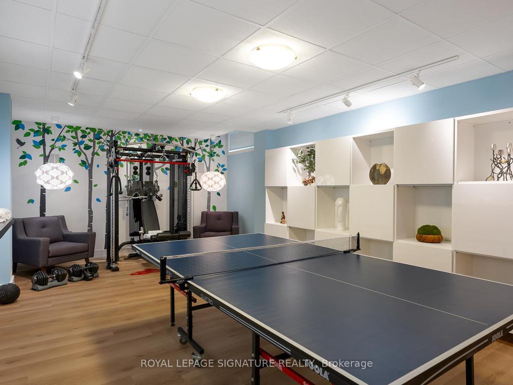 









8


Harrison

Road,
Toronto,




ON
M2L 1V2

