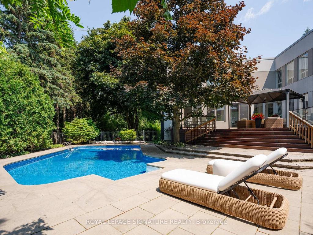 









8


Harrison

Road,
Toronto,




ON
M2L 1V2

