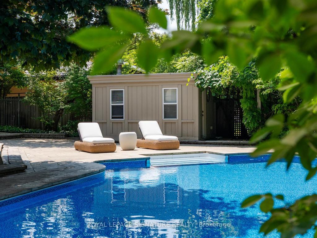 









8


Harrison

Road,
Toronto,




ON
M2L 1V2

