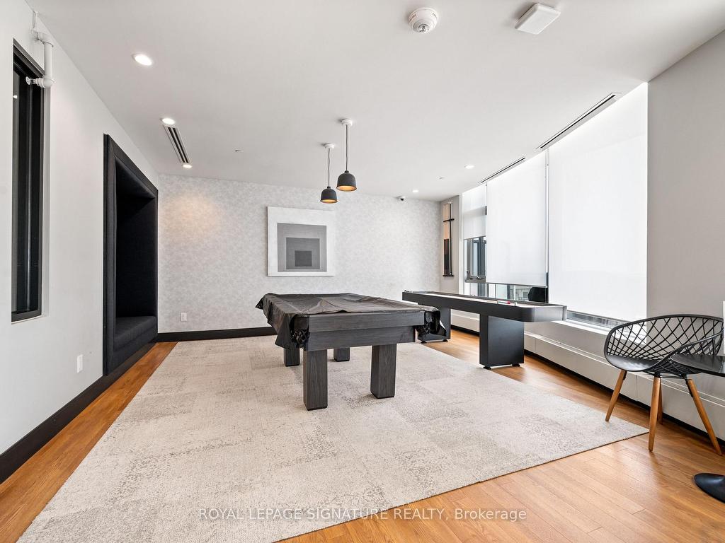 









2520


Eglinton

Avenue West, PH1905,
Mississauga,




ON
L5M 0Y2

