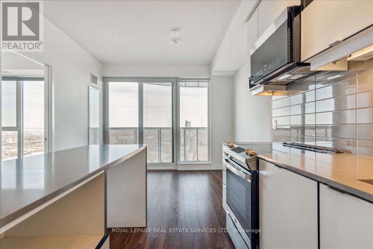 












4105 - 4065 CONFEDERATION PARKWAY

,
Mississauga,




Ontario
L5B0L4


