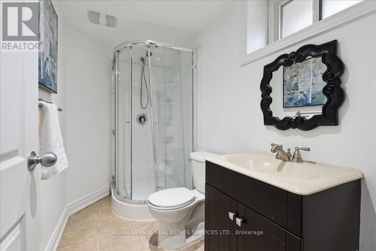 












4060 FLEMISH DRIVE

,
Burlington,




Ontario
L7L1Z8


