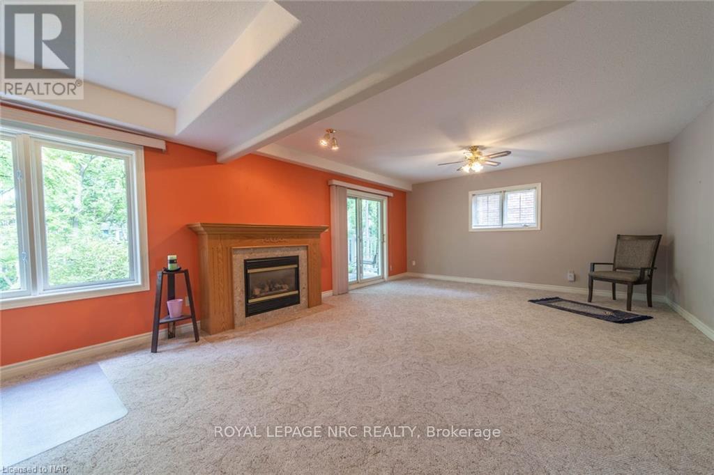 












25 - 174 MARTINDALE ROAD

,
St. Catharines (Grapeview),




Ontario
L2S3Z9

