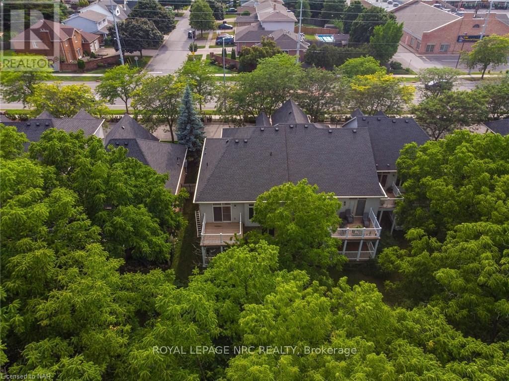 












25 - 174 MARTINDALE ROAD

,
St. Catharines (Grapeview),




Ontario
L2S3Z9

