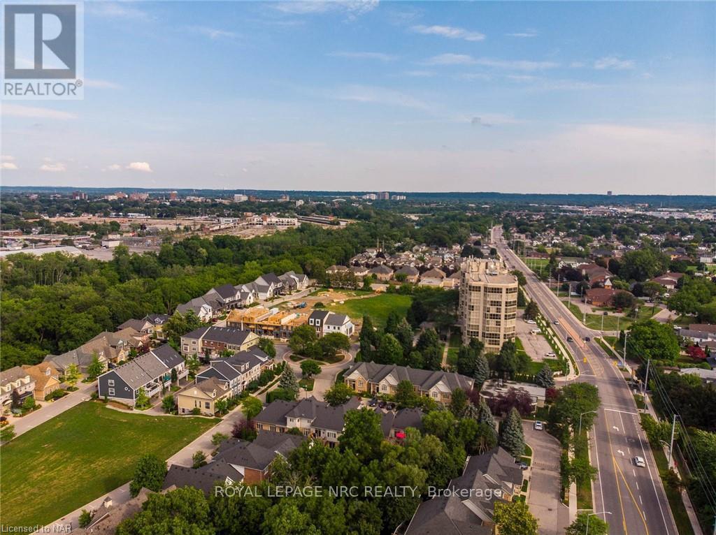 












25 - 174 MARTINDALE ROAD

,
St. Catharines (Grapeview),




Ontario
L2S3Z9

