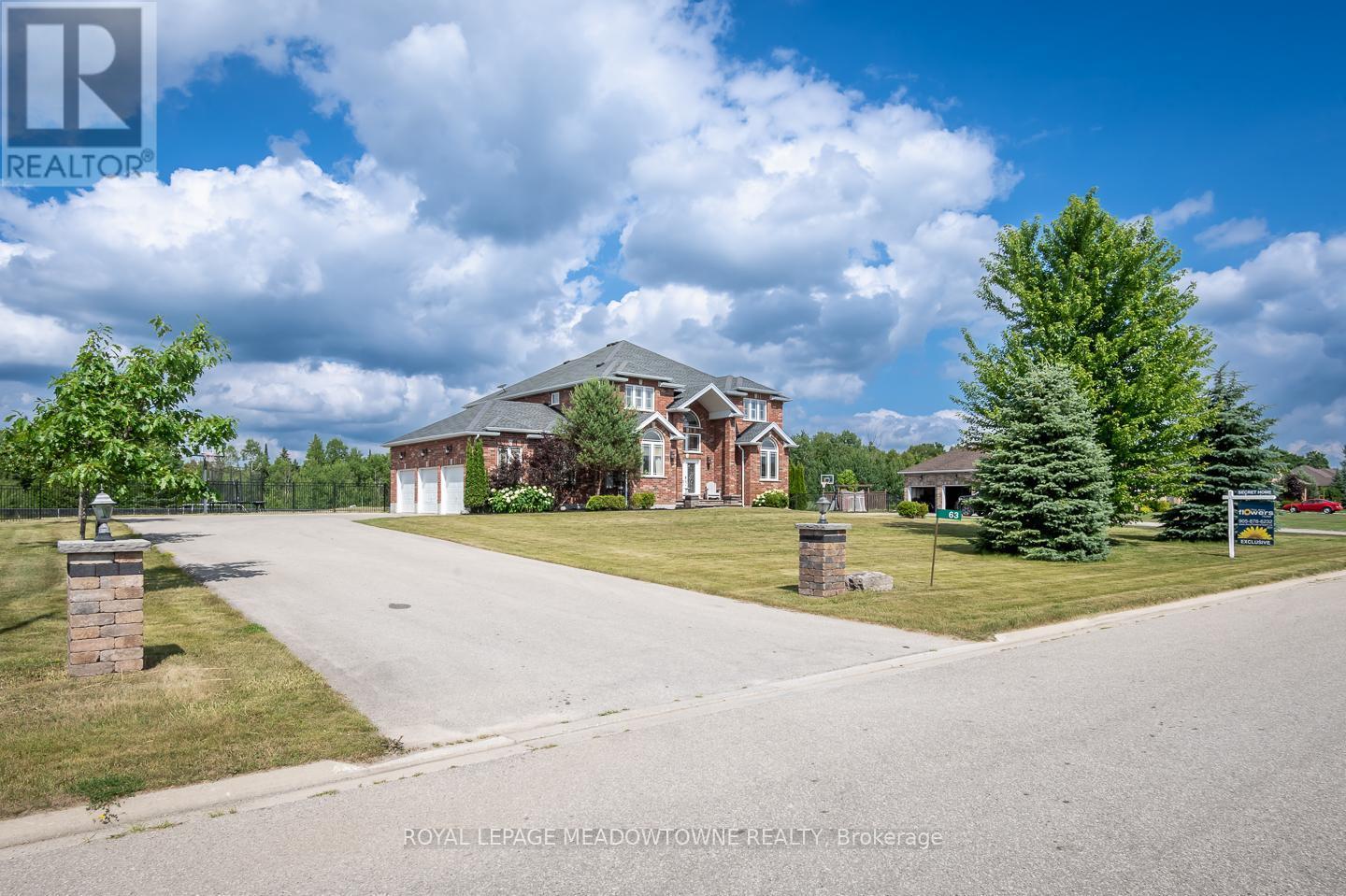












63 STEWART DRIVE

,
Erin,




Ontario
N1H6H7

