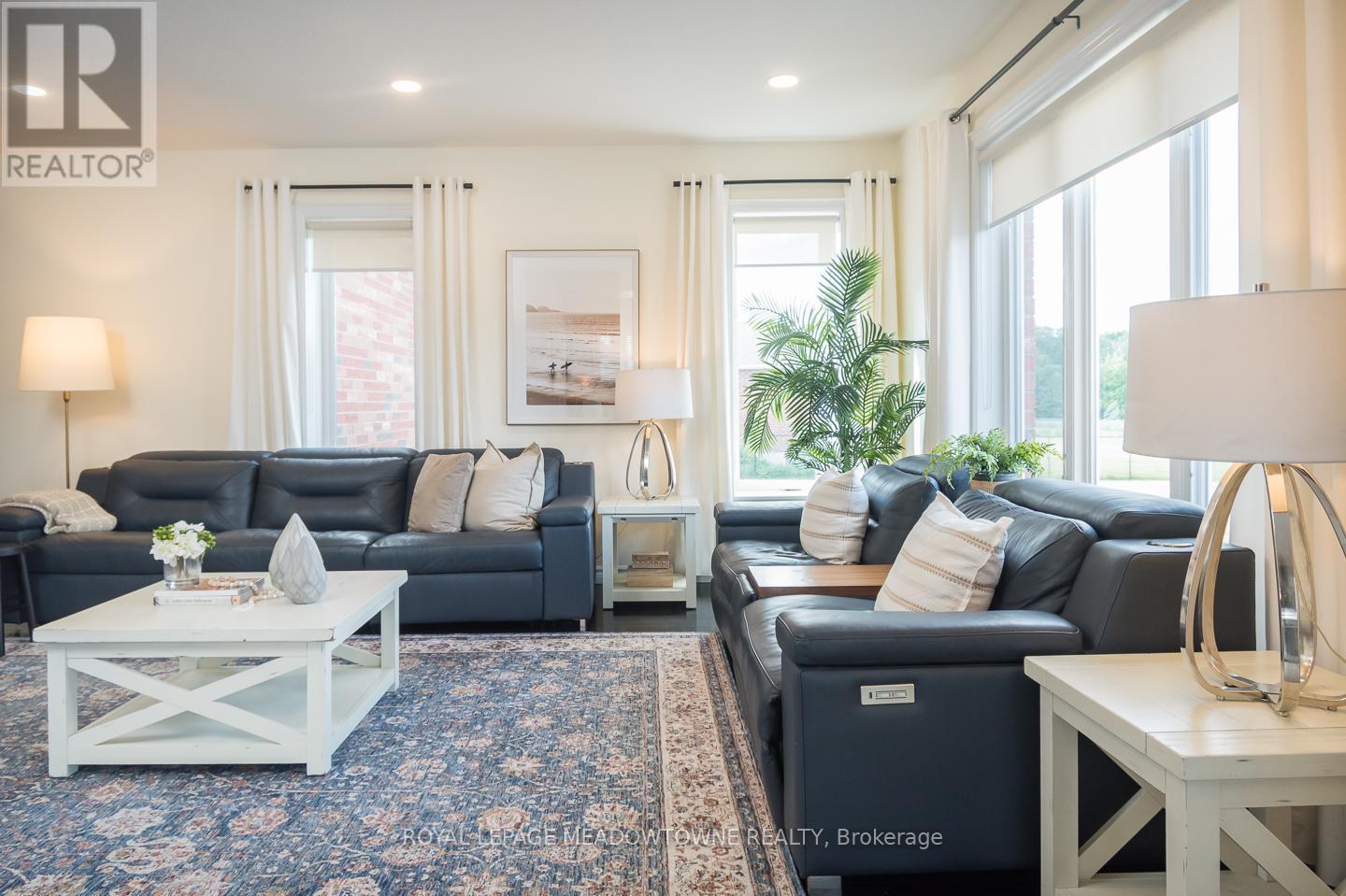 












63 STEWART DRIVE

,
Erin,




Ontario
N1H6H7

